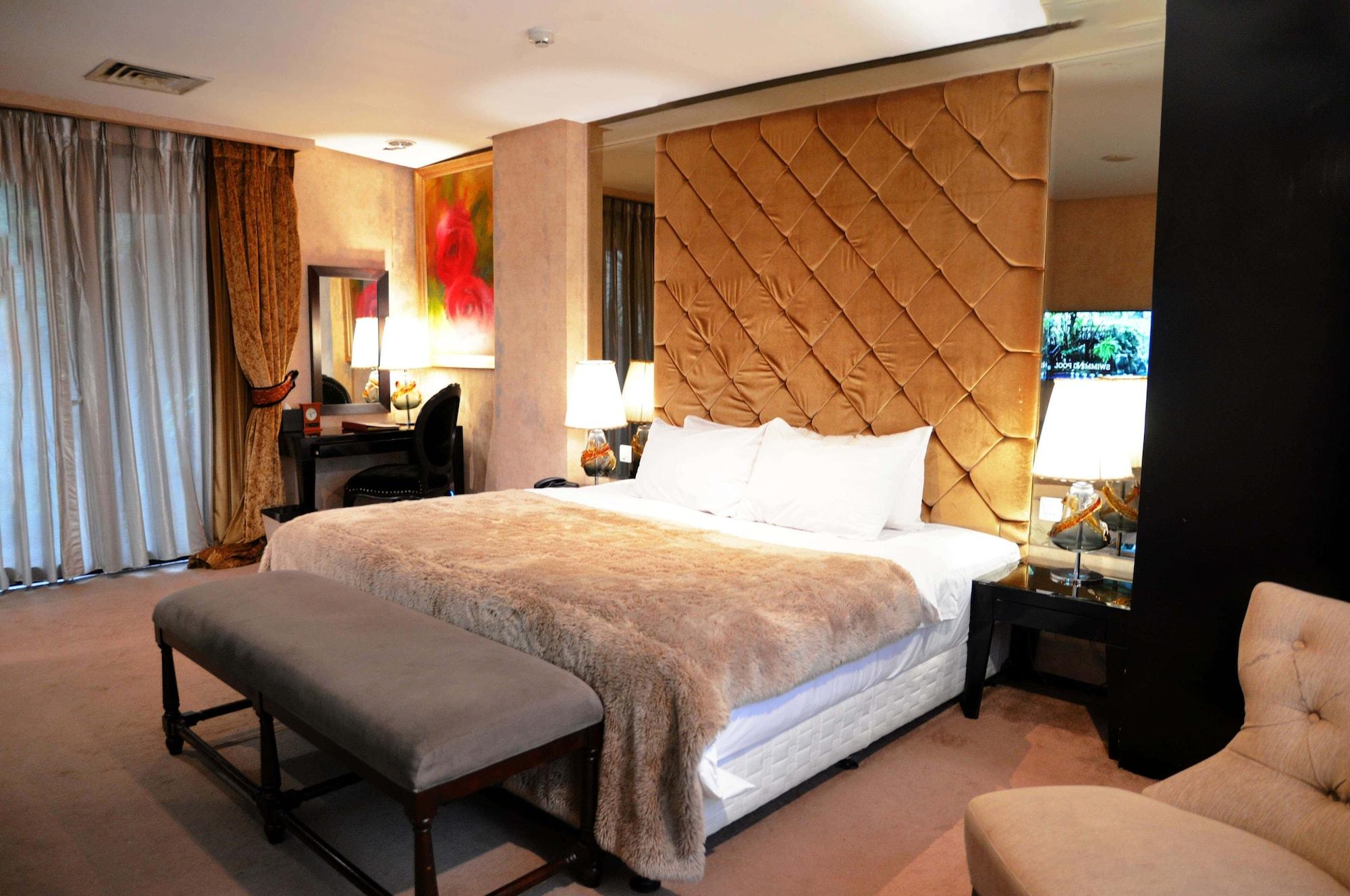 Amaroossa Grande Otel Bekasi Dış mekan fotoğraf