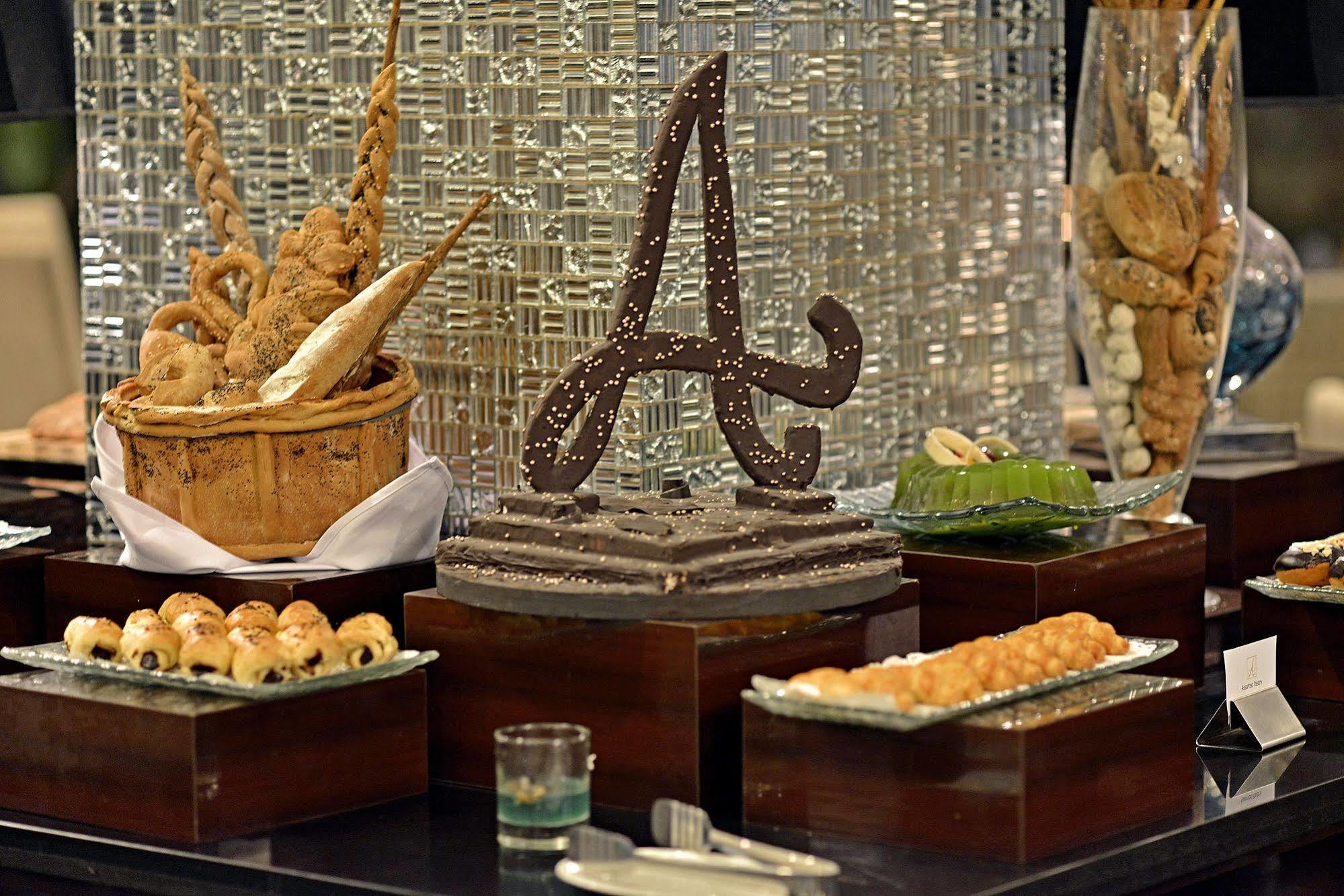 Amaroossa Grande Otel Bekasi Dış mekan fotoğraf