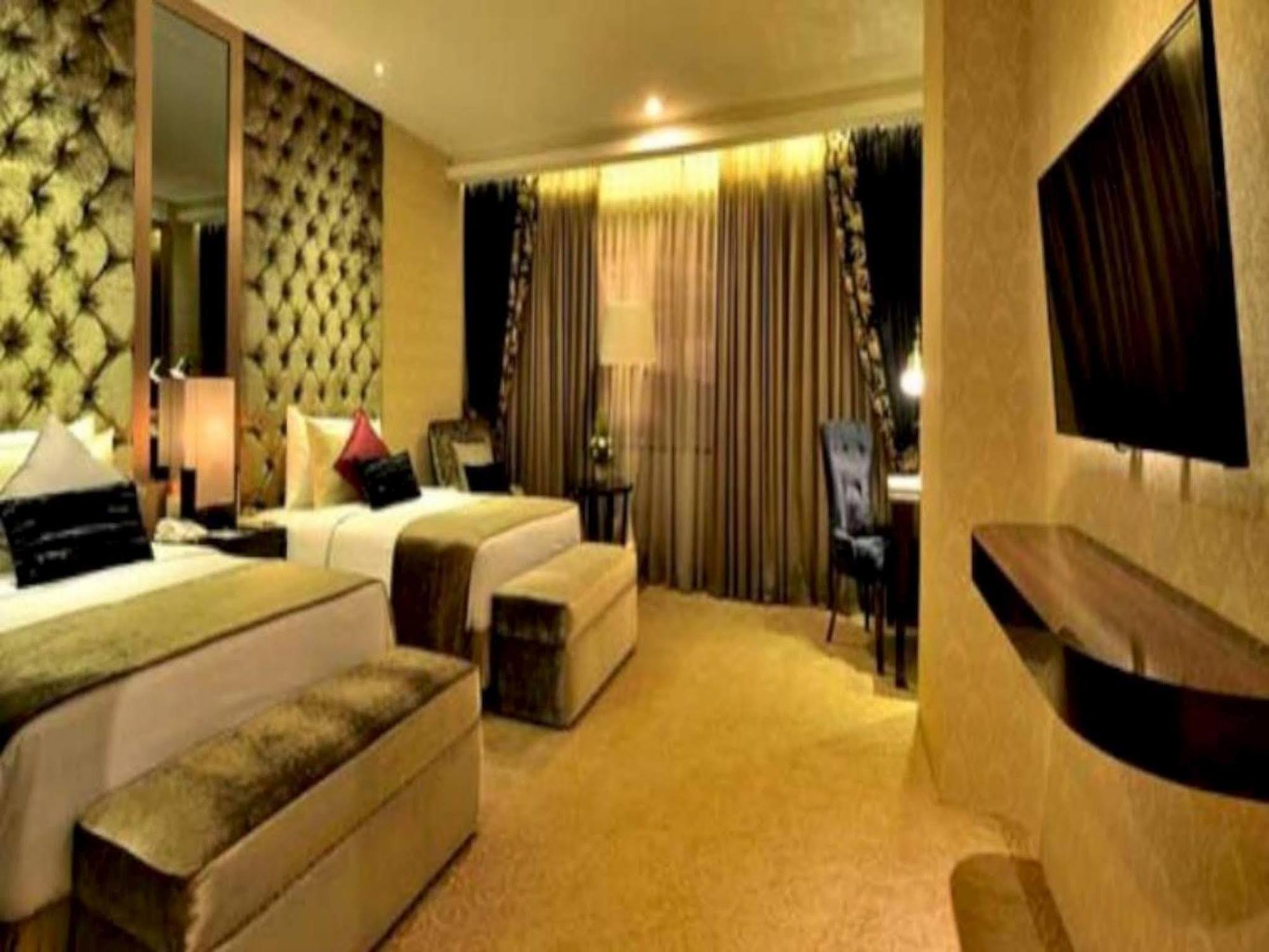 Amaroossa Grande Otel Bekasi Dış mekan fotoğraf