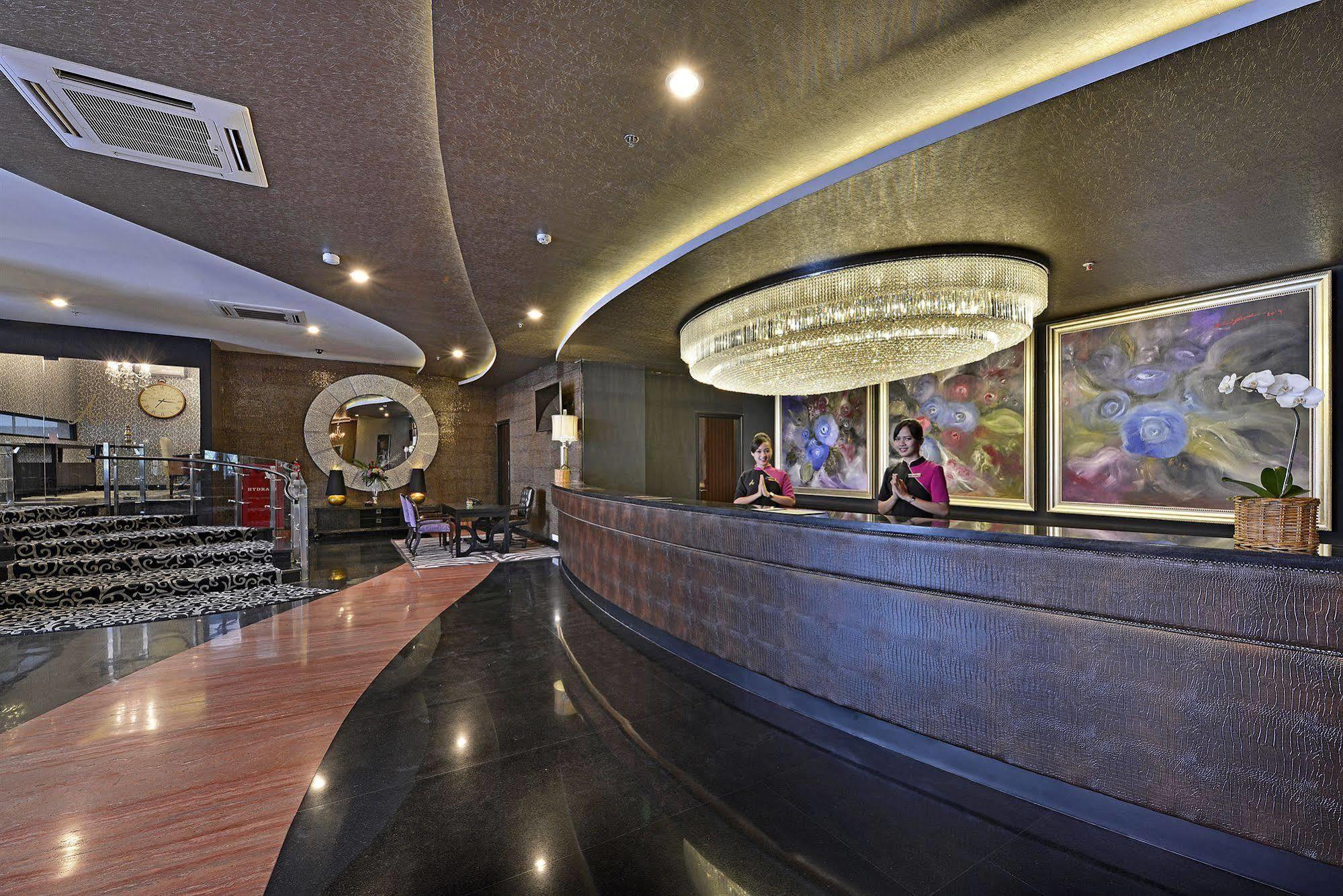Amaroossa Grande Otel Bekasi Dış mekan fotoğraf