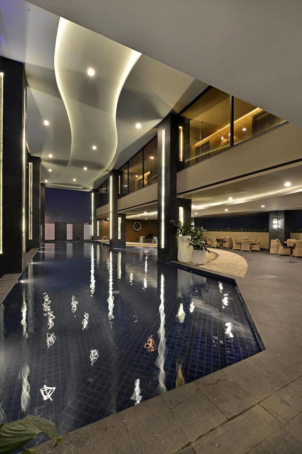 Amaroossa Grande Otel Bekasi Dış mekan fotoğraf